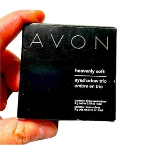 Avon heavenly soft eye shadow